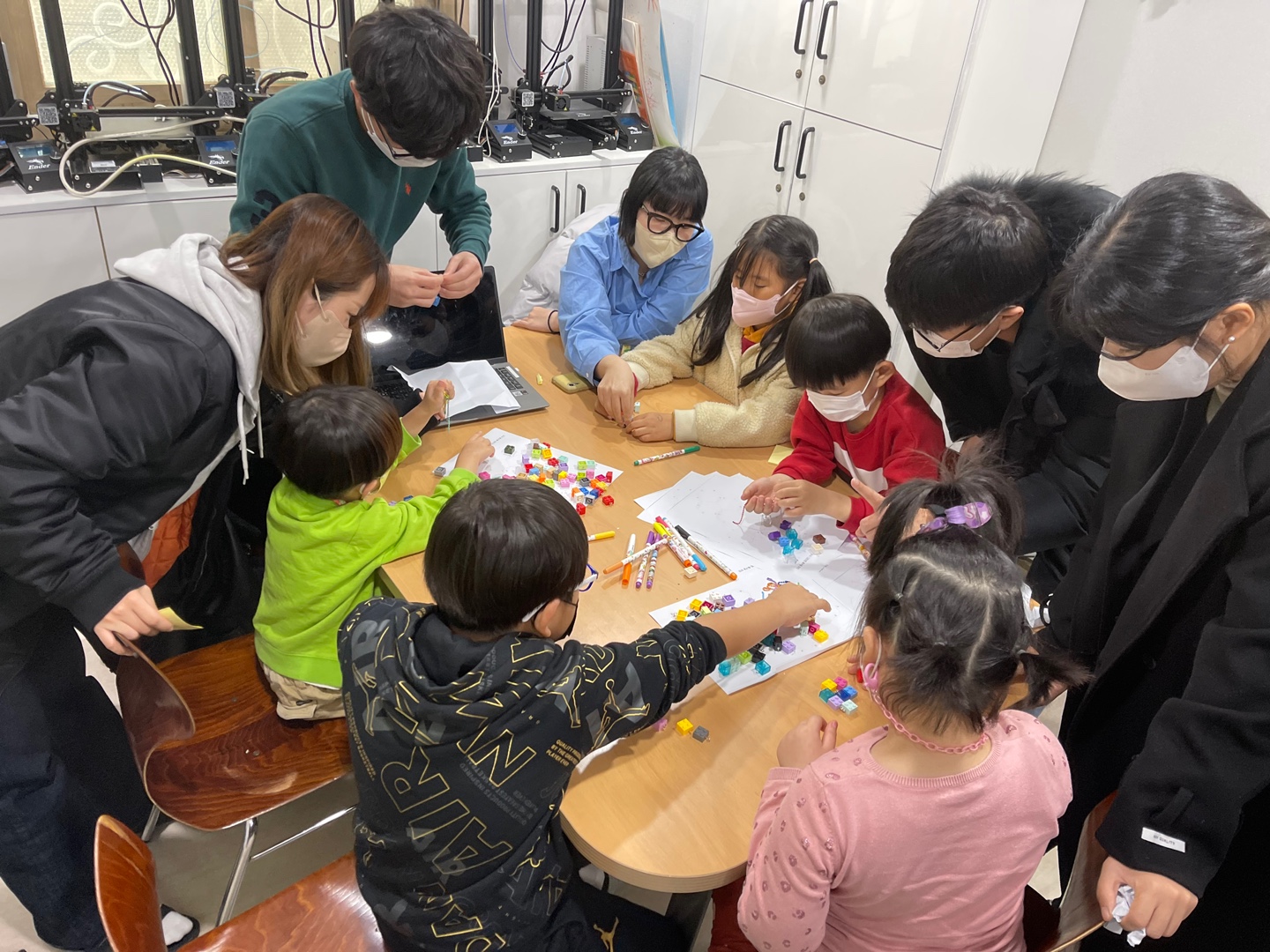 청주대학교 국제개발협력센터는 청주 파랑새 지역아동센터 초등학생 25명을 대상으로 ‘세계 시민교육 특강’을 진행했다.