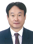 사범대학장 지용석 사진